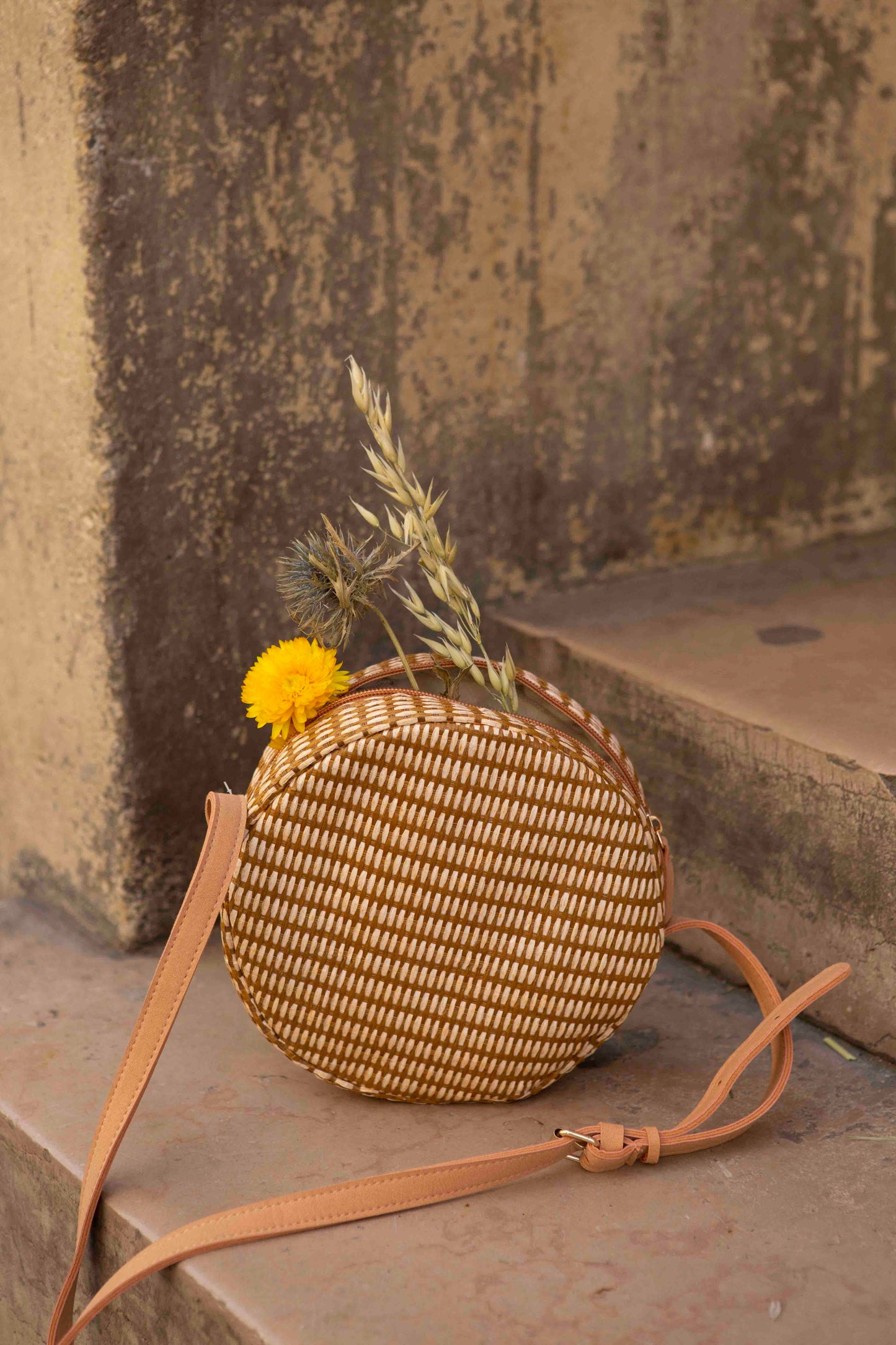 Straw bag